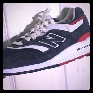 New Balance🔴⚪️🔵Red, White, & Blue Lifestyle Shoe